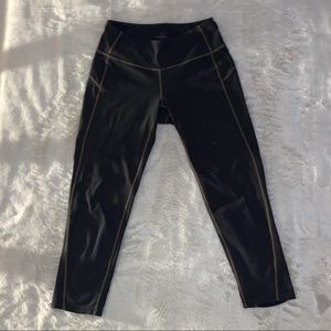 Athleta Black Capri Leggings Size Small